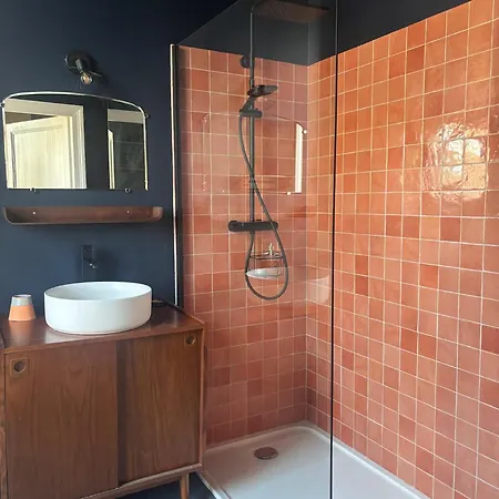 La Maison Colette - فندق مبيت وإفطار 3*