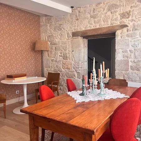 فندق مبيت وإفطار La Maison Colette - Issigeac
